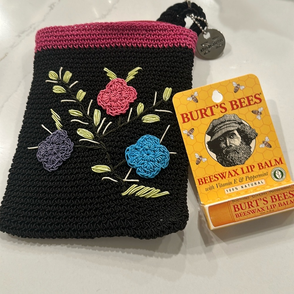 Xhilaration Zip Top Shoulder Bag/Crossbody plus Burt’s Bees 🐝 Lip Balm